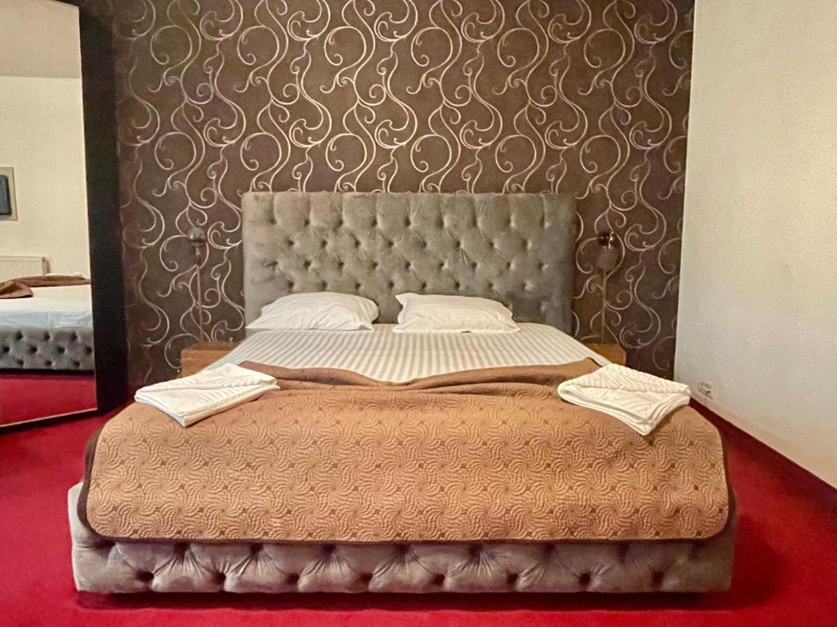 Hotel Mon Caprice Bukurešť Exteriér fotografie