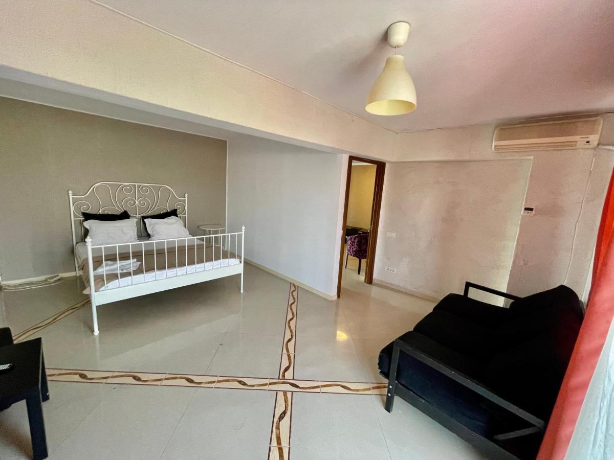 Hotel Mon Caprice Bukurešť Exteriér fotografie